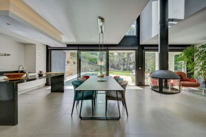 Sale Contemporary house Bandol 7&nbsp;Rooms 245&nbsp;m²
