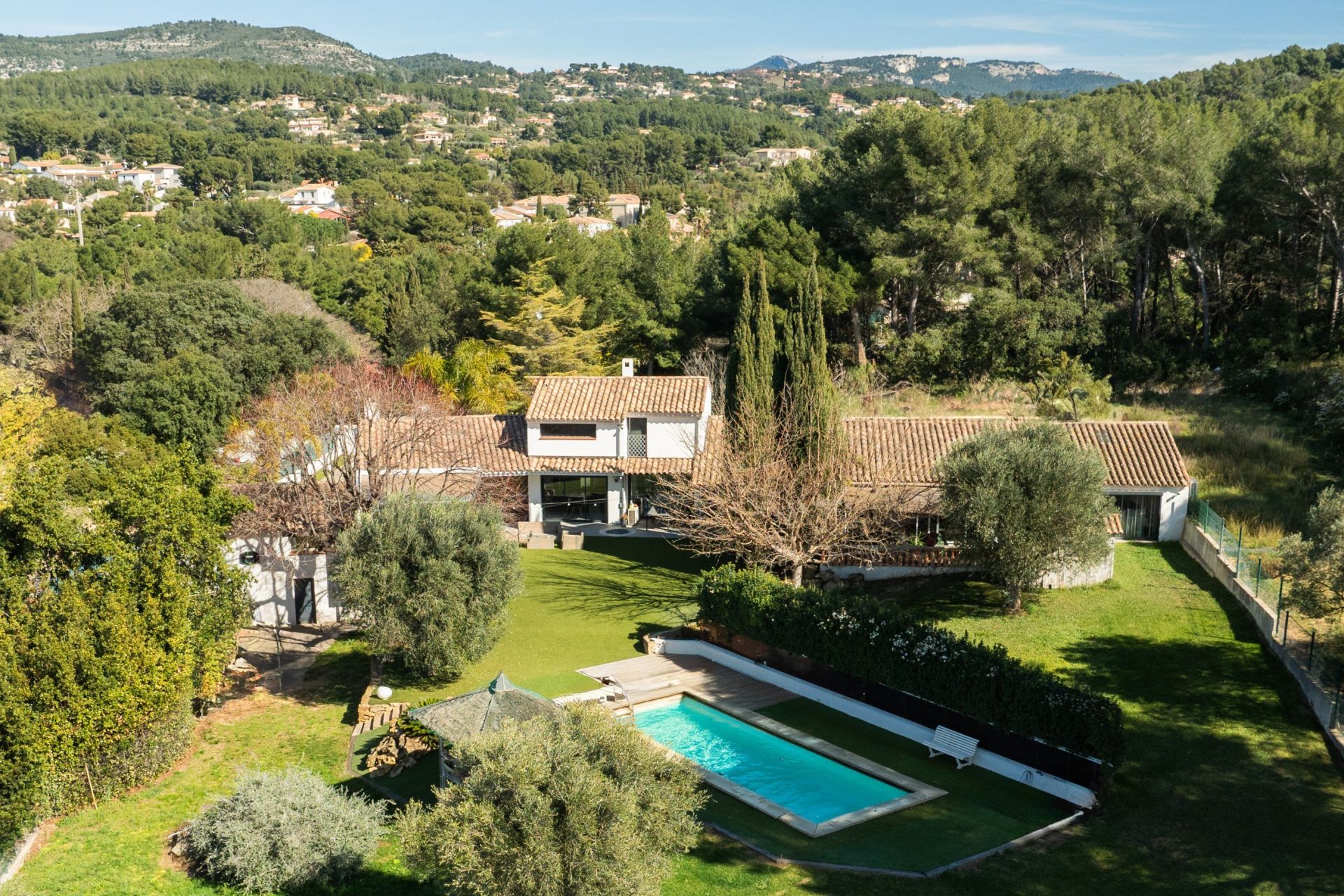 maison 9 Pièces en vente sur SANARY SUR MER (83110)
