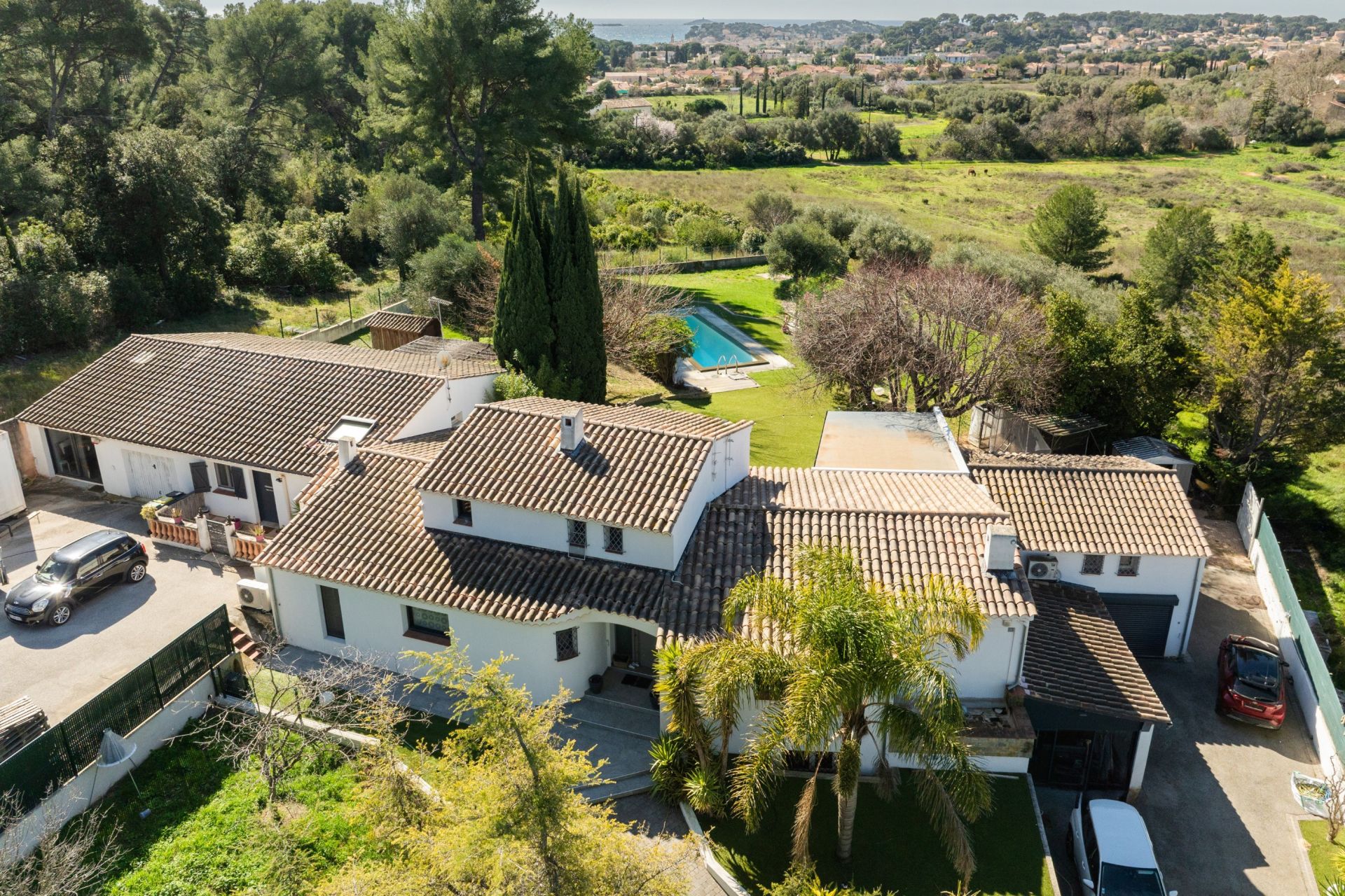 maison 9 Pièces en vente sur SANARY SUR MER (83110)