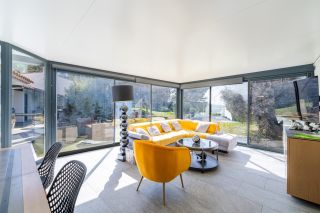 house 9 Rooms for sale on SANARY SUR MER (83110)