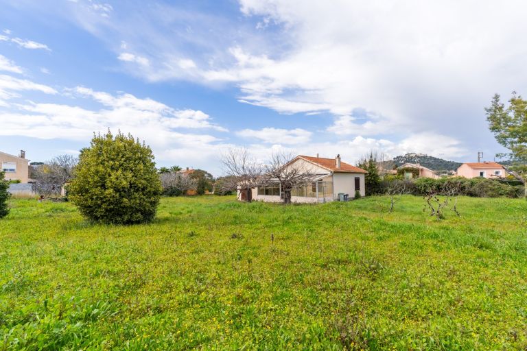 terrain en vente sur SIX FOURS LES PLAGES (83140)