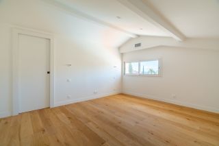 house 7 Rooms for sale on BANDOL (83150)