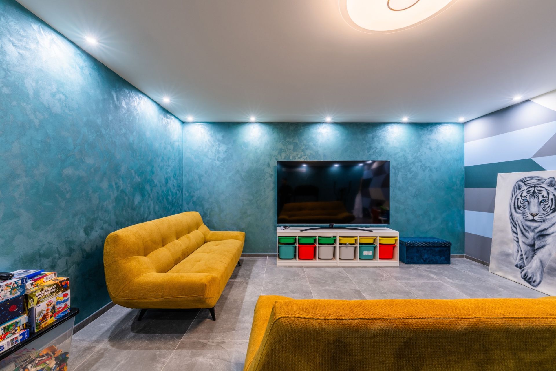 house 6 Rooms for sale on SANARY SUR MER (83110)