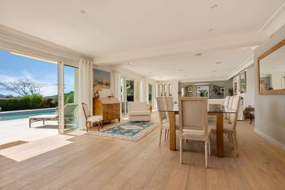 maison 9 Pièces en vente sur ST CYR SUR MER (83270) Vente Maison Saint-Cyr-sur-Mer 9 Pièces 425 m²