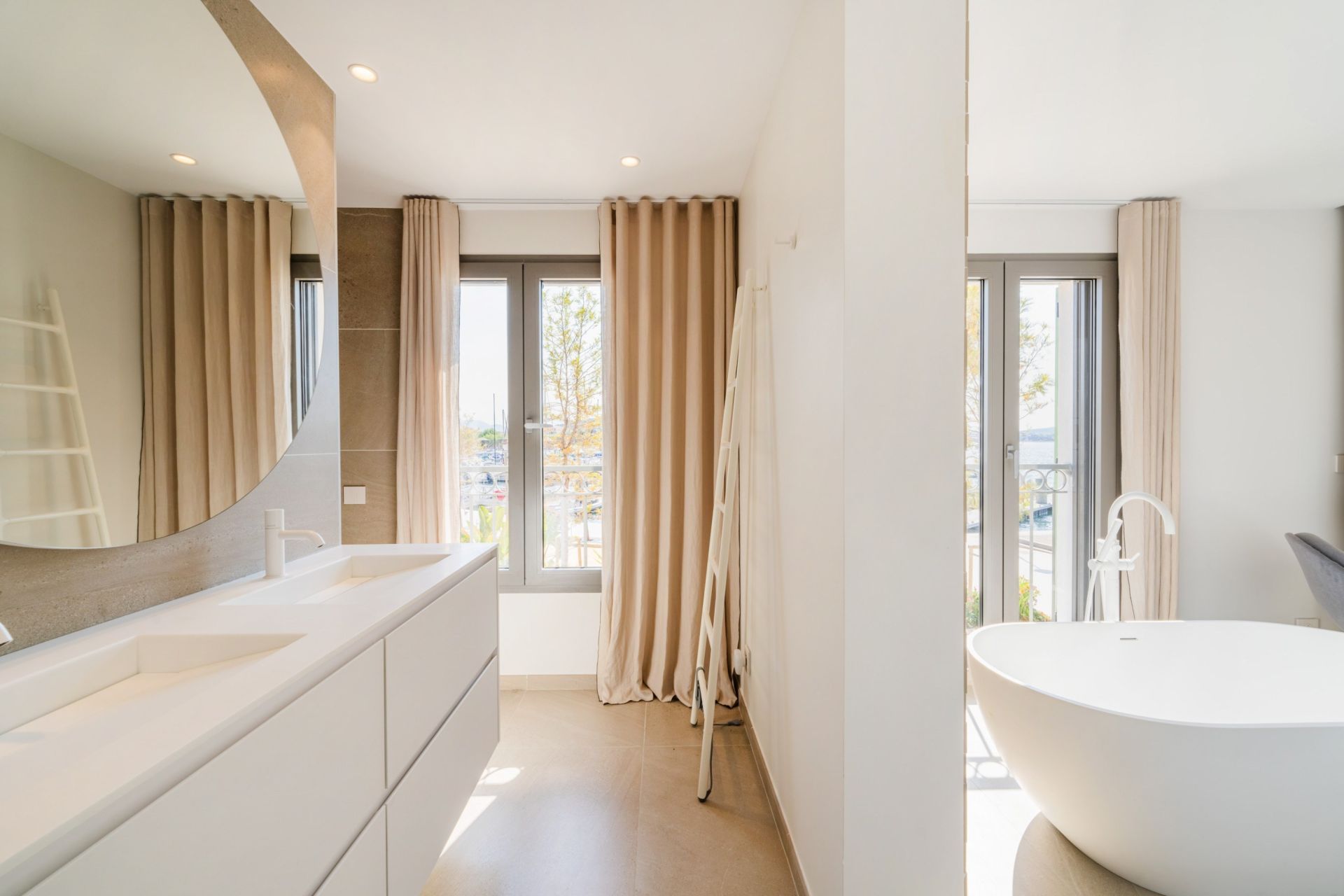 maison 5 Pièces en vente sur SANARY SUR MER (83110)