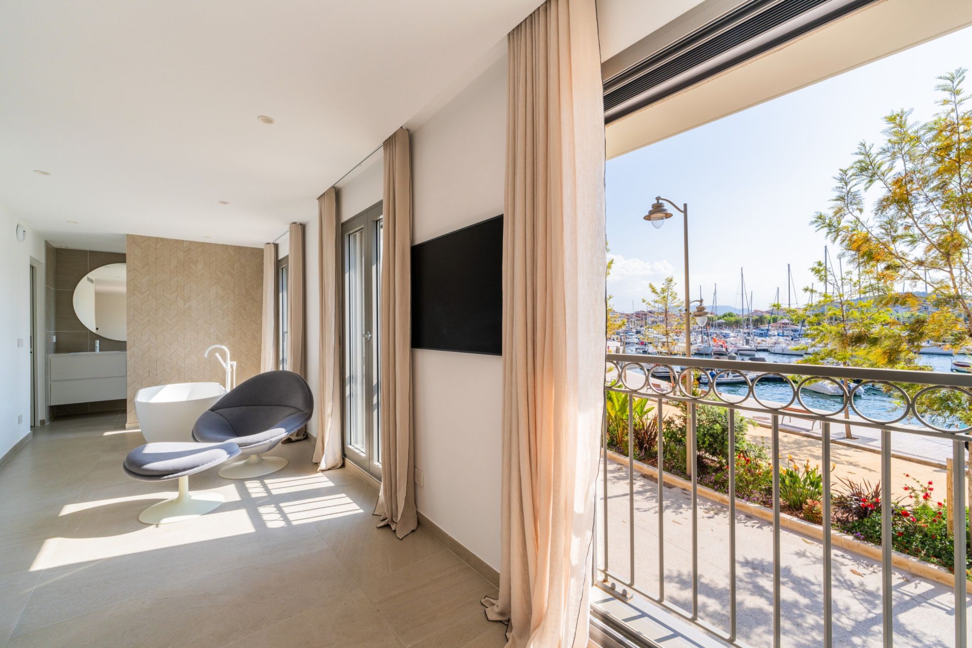 maison 5 Pièces en vente sur SANARY SUR MER (83110)