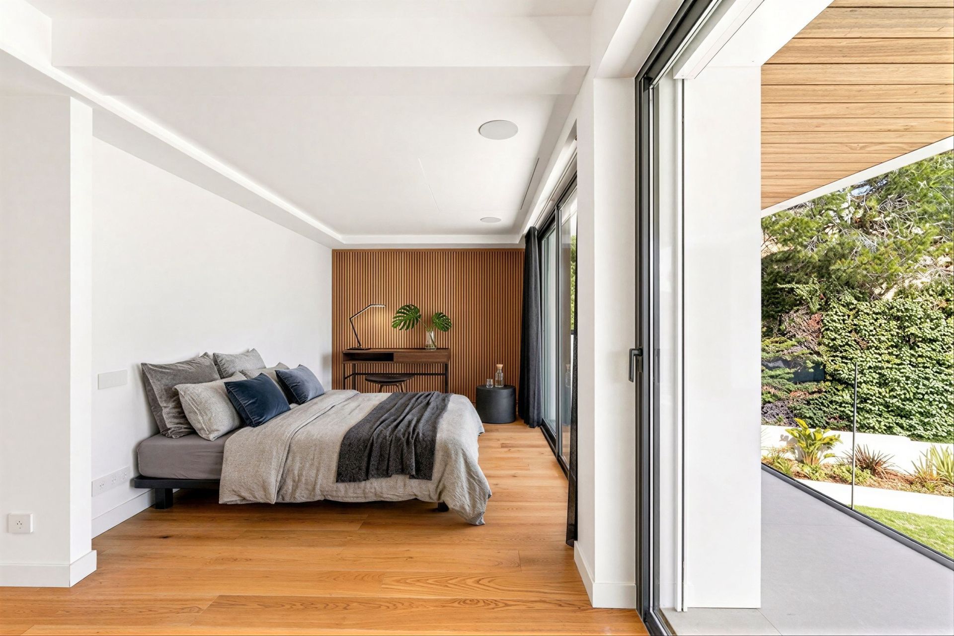 maison 7 Pièces en vente sur ST CYR SUR MER (83270)