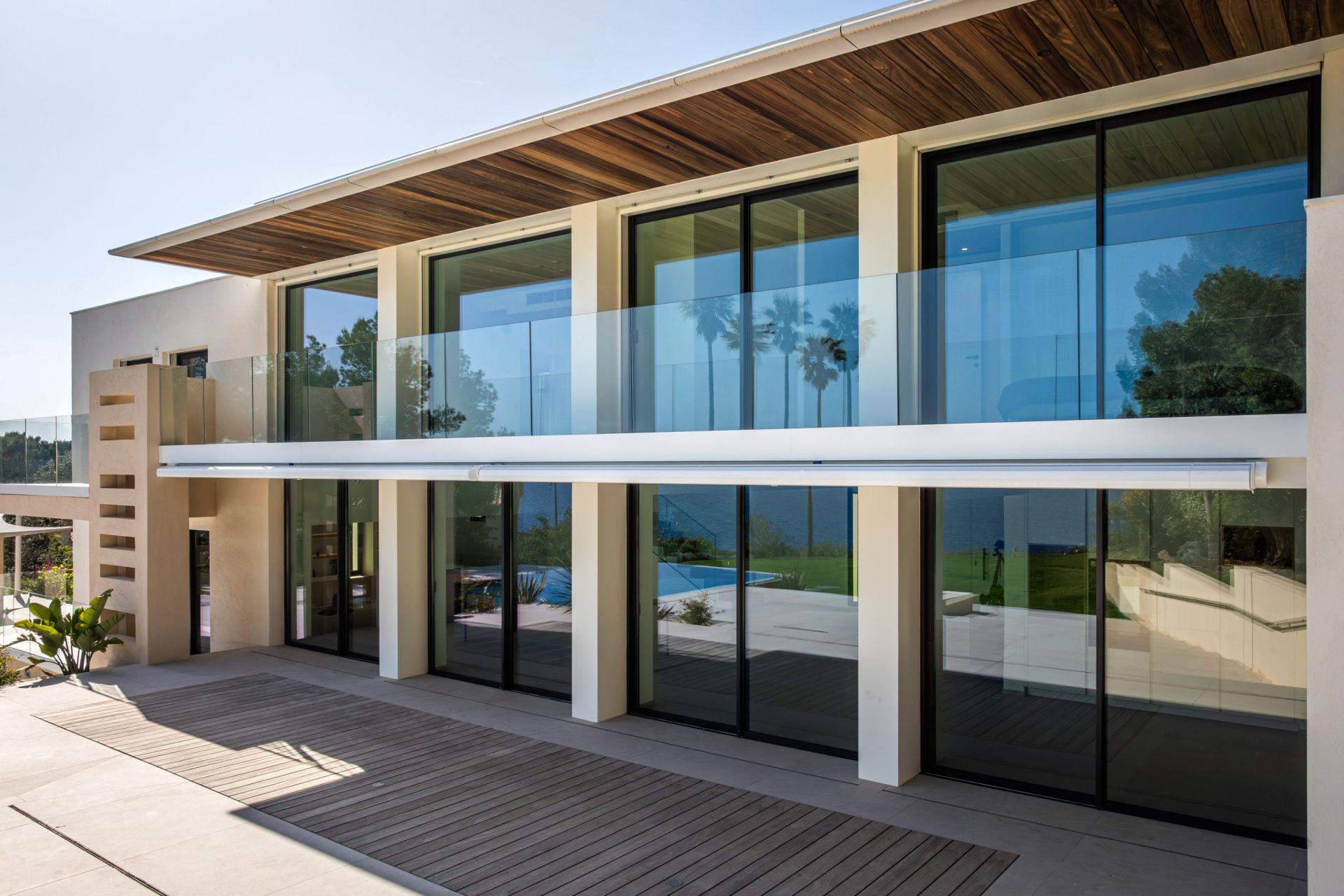 maison 7 Pièces en vente sur ST CYR SUR MER (83270)