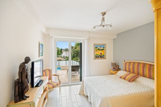 house 7 Rooms for sale on BANDOL (83150)