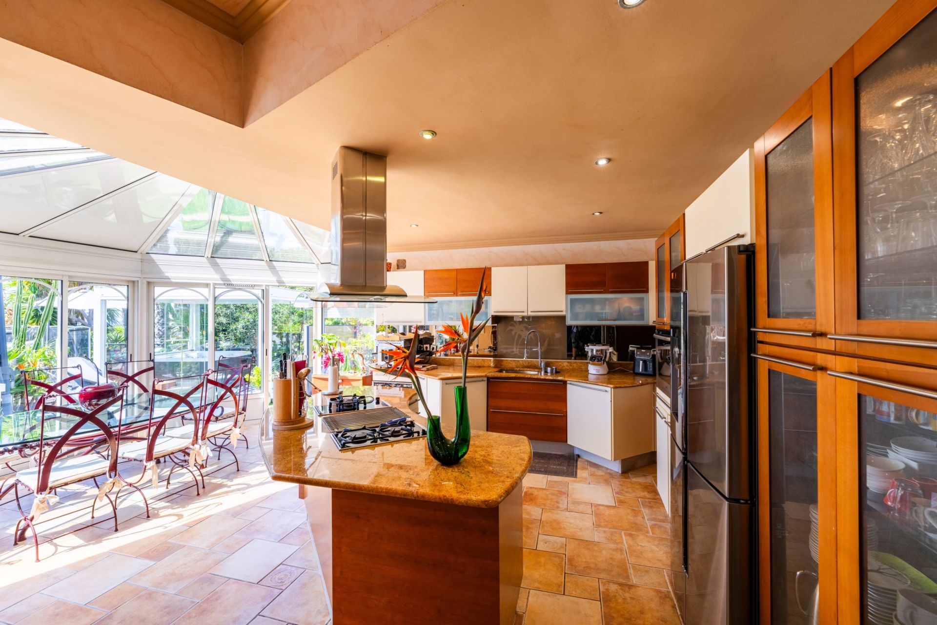 maison 10 Pièces en vente sur CARQUEIRANNE (83320)