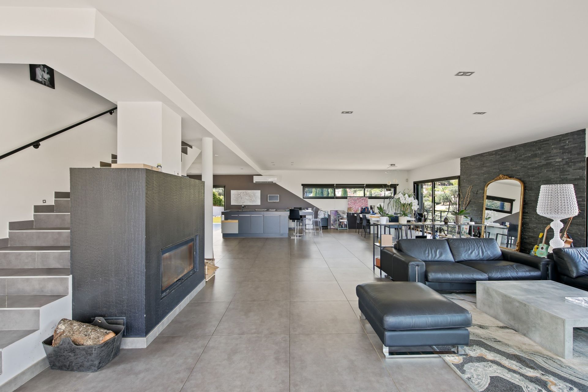 maison 8 Pièces en vente sur OLLIOULES (83190)