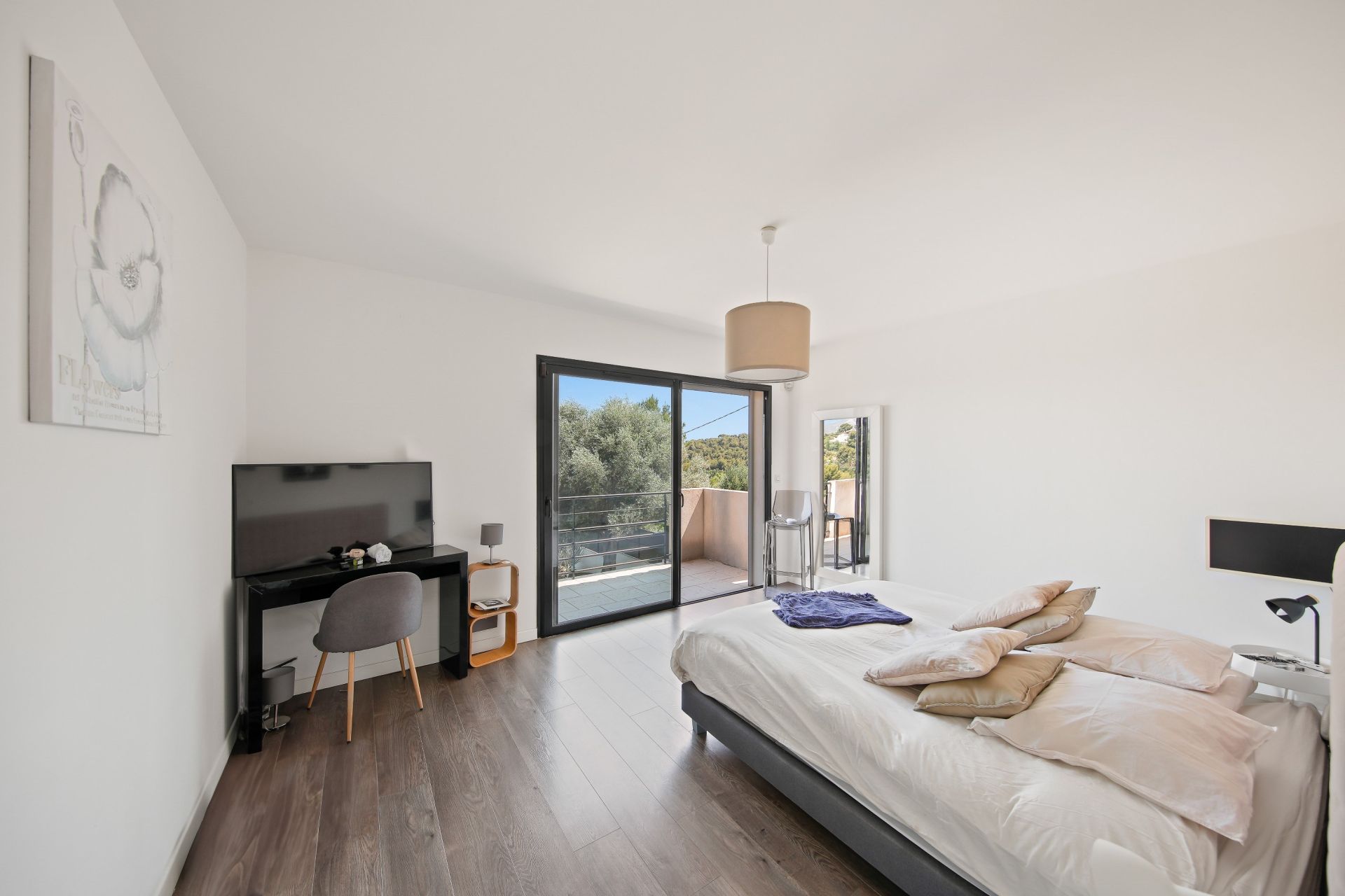 maison 8 Pièces en vente sur OLLIOULES (83190)