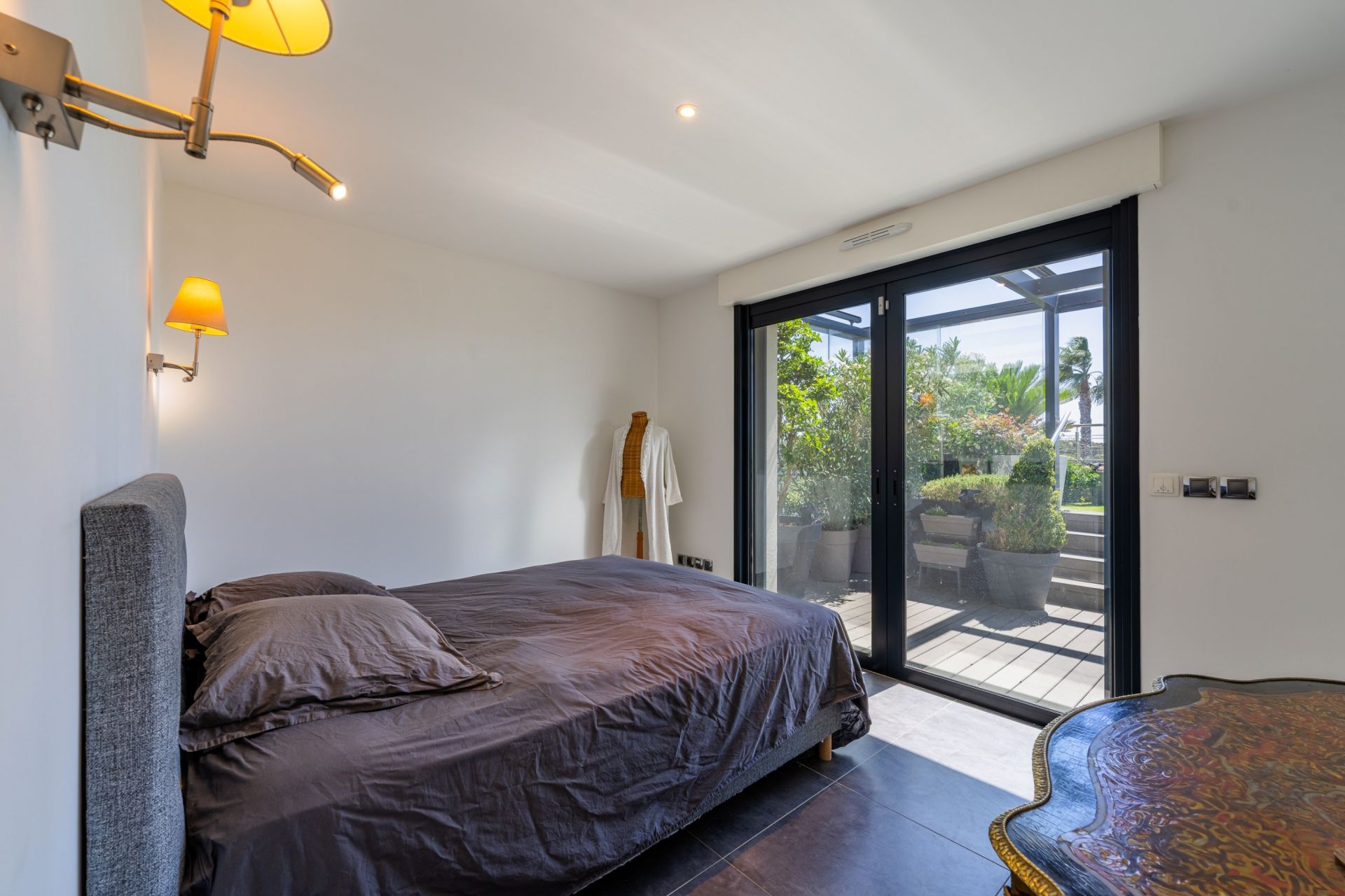 appartement 4 Pièces en vente sur SANARY SUR MER (83110)