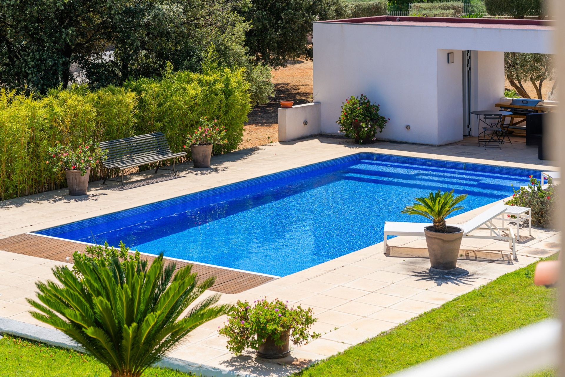 maison 6 Pièces en vente sur LA CADIERE D AZUR (83740)