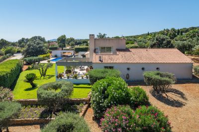 maison 6 Pièces en vente sur LA CADIERE D AZUR (83740) Vente Maison La Cadière-d'Azur 6 Pièces 170 m²