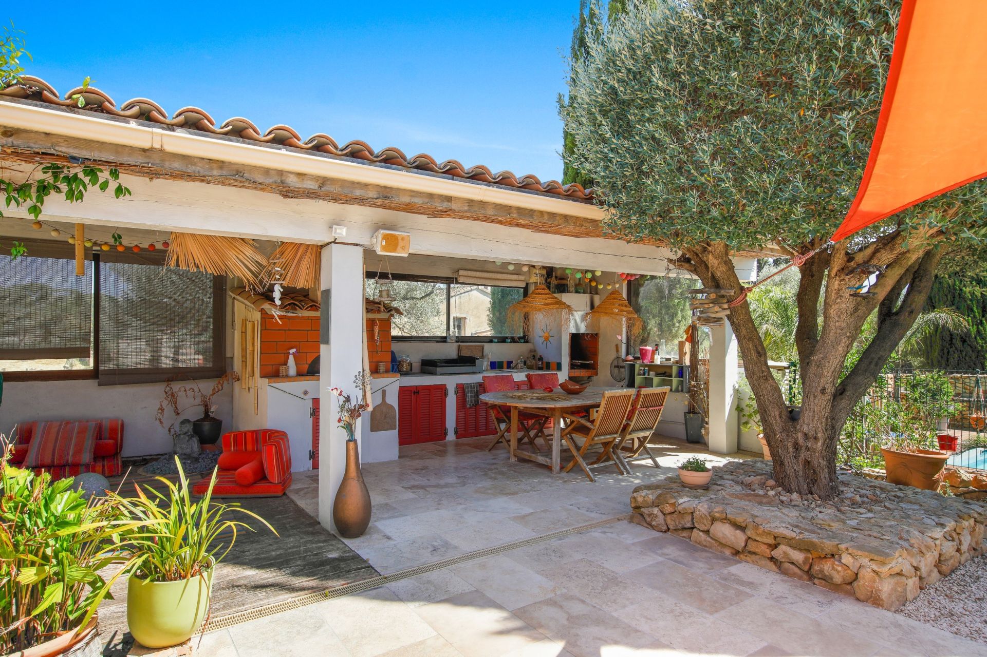 maison 6 Pièces en vente sur SANARY SUR MER (83110)