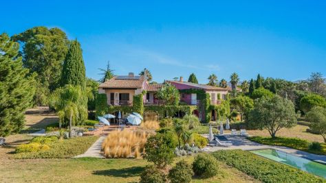 Vente Maison La Londe-les-Maures 13 Pièces 504 m²