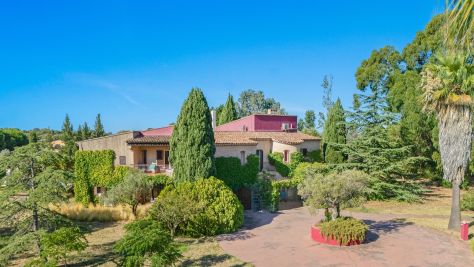 Vente Maison La Londe-les-Maures 13 Pièces 504 m²