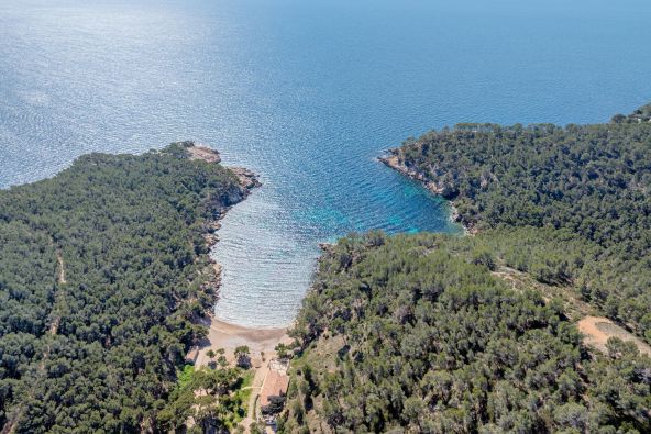 Vente Maison Saint-Cyr-sur-Mer 7&nbsp;Pièces 263&nbsp;m²