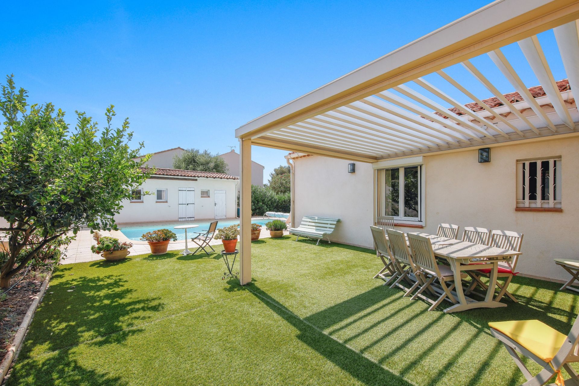 maison 7 Pièces en vente sur SIX FOURS LES PLAGES (83140)