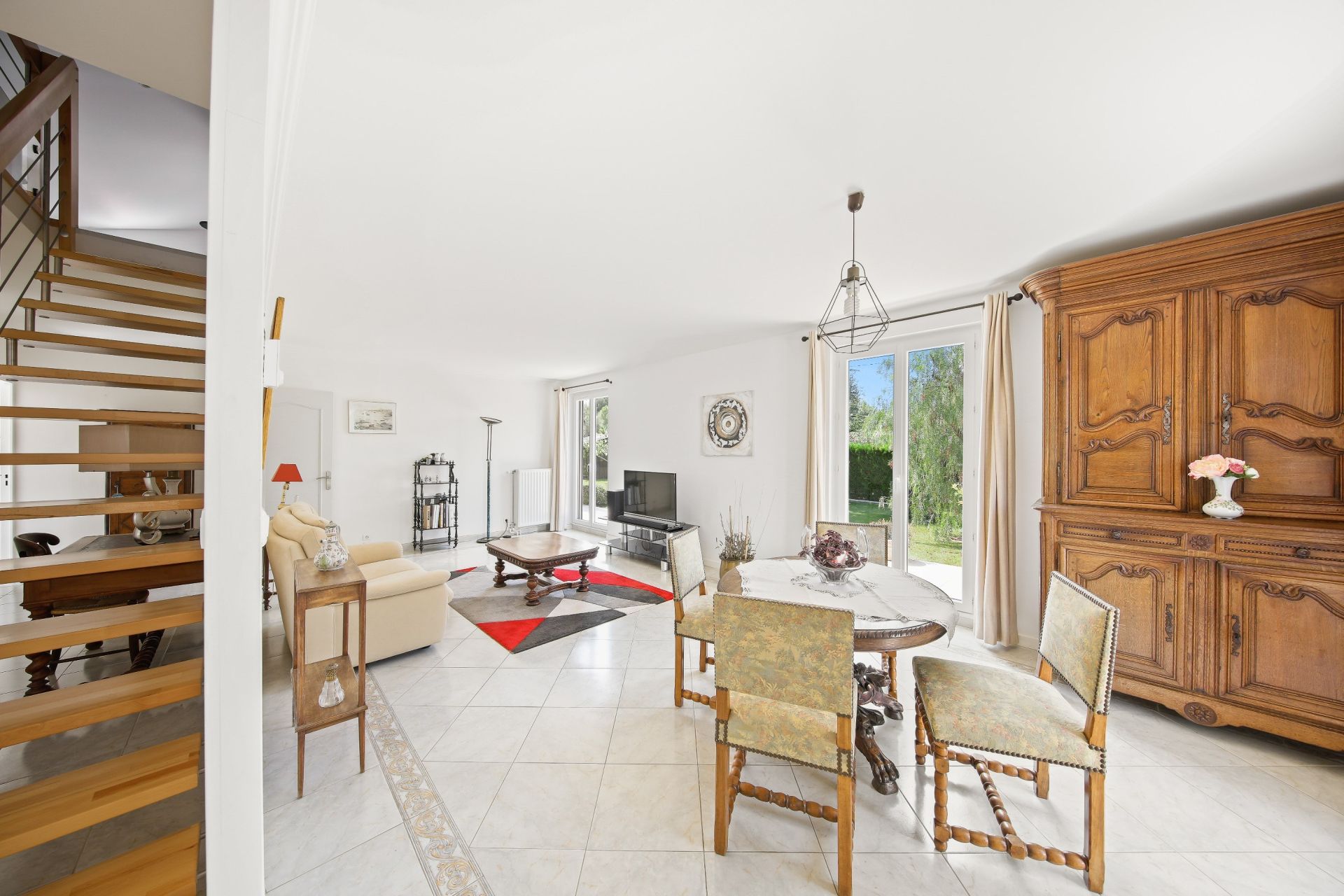 maison 7 Pièces en vente sur SIX FOURS LES PLAGES (83140)