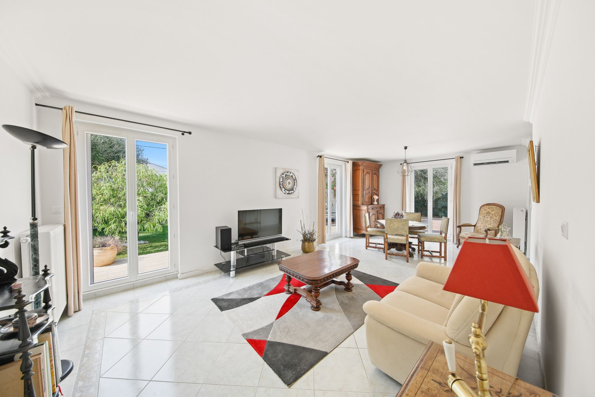 maison 7 Pièces en vente sur SIX FOURS LES PLAGES (83140)