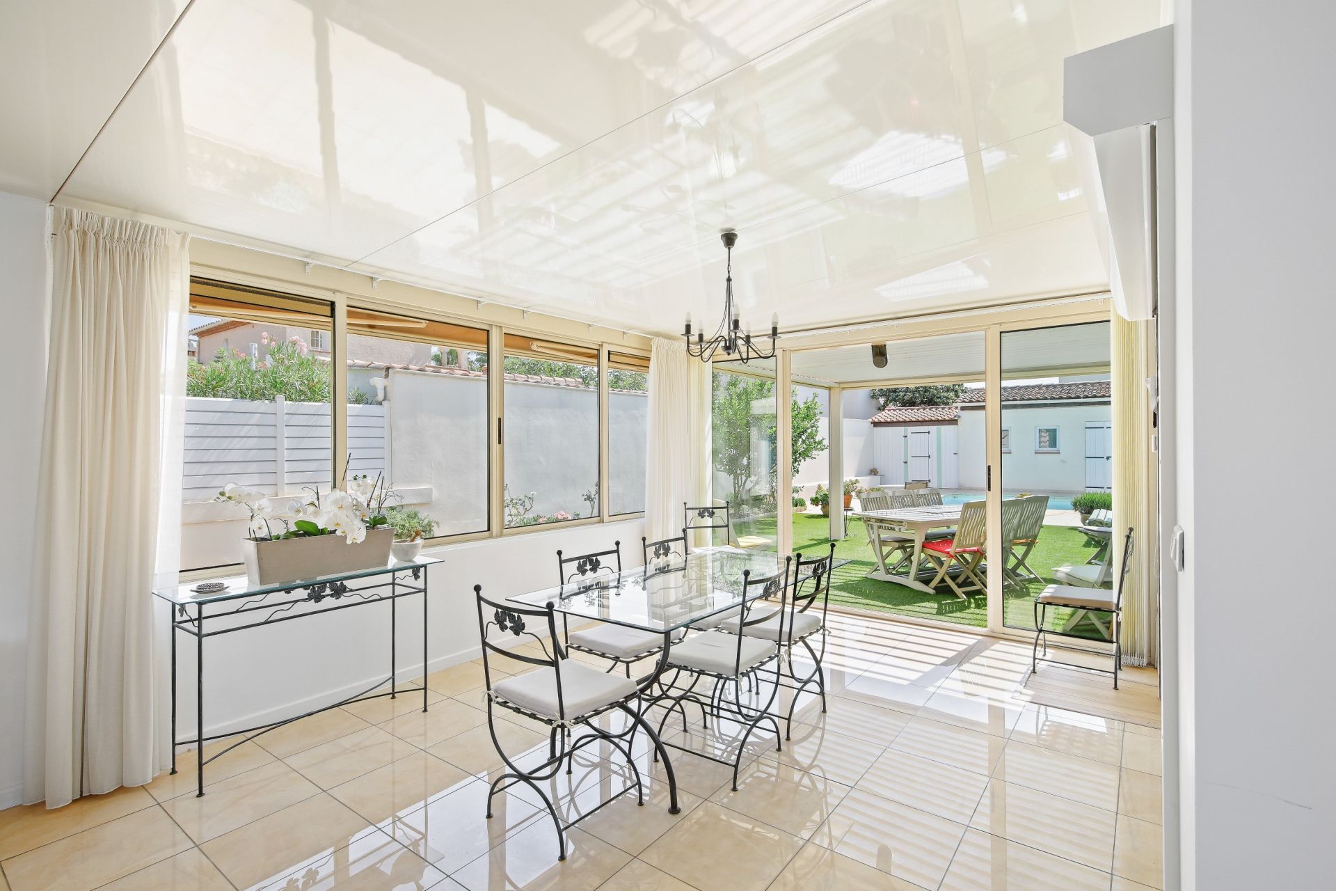 maison 7 Pièces en vente sur SIX FOURS LES PLAGES (83140)