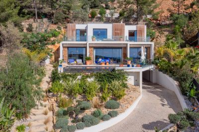 house 6 Rooms for sale on BANDOL (83150) Sale House Bandol 6 Rooms 245 m²