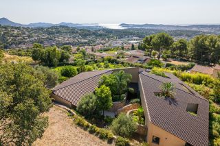 maison 6 Pièces en vente sur OLLIOULES (83190)