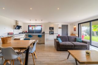 house 13 Rooms for sale on LA CADIERE D AZUR (83740)