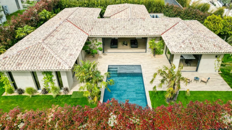maison 6 Pièces en vente sur SANARY SUR MER (83110)