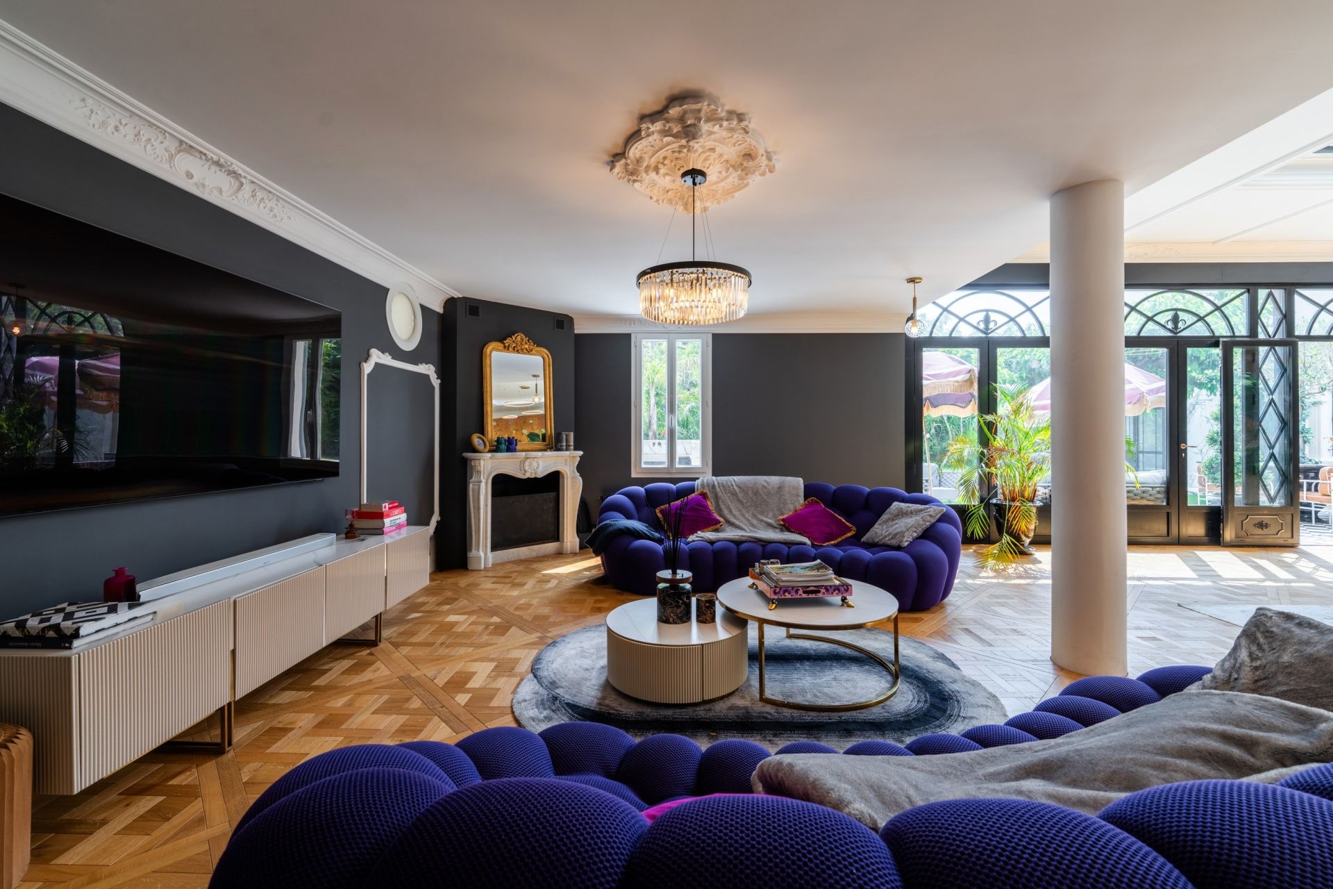 maison de maître 15 Pièces en vente sur LE BRUSC (83140)