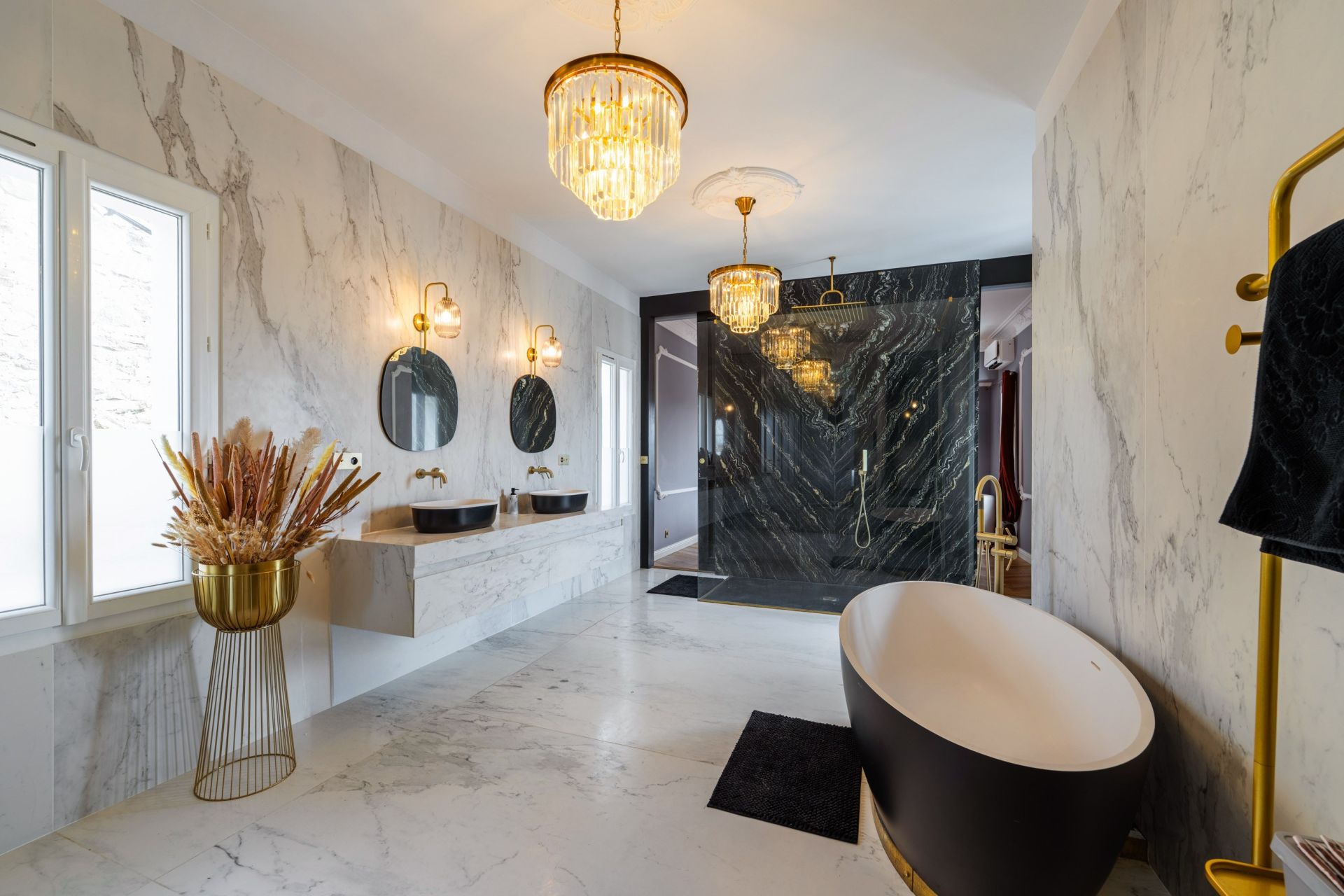 maison de maître 15 Pièces en vente sur LE BRUSC (83140)