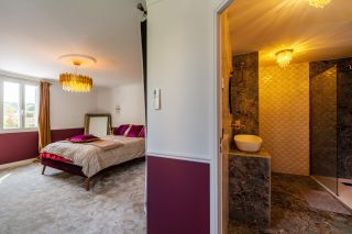 maison 15 Pièces en vente sur LE BRUSC (83140)