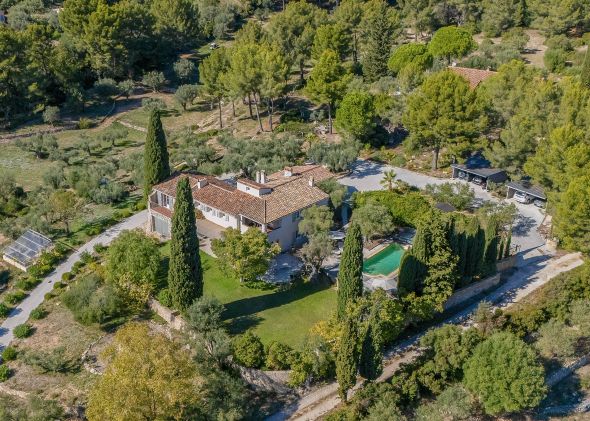 Sale House Sanary-sur-Mer 8 Rooms 290 m²
