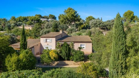 Vente Maison Ollioules 7&nbsp;Pièces 186&nbsp;m²