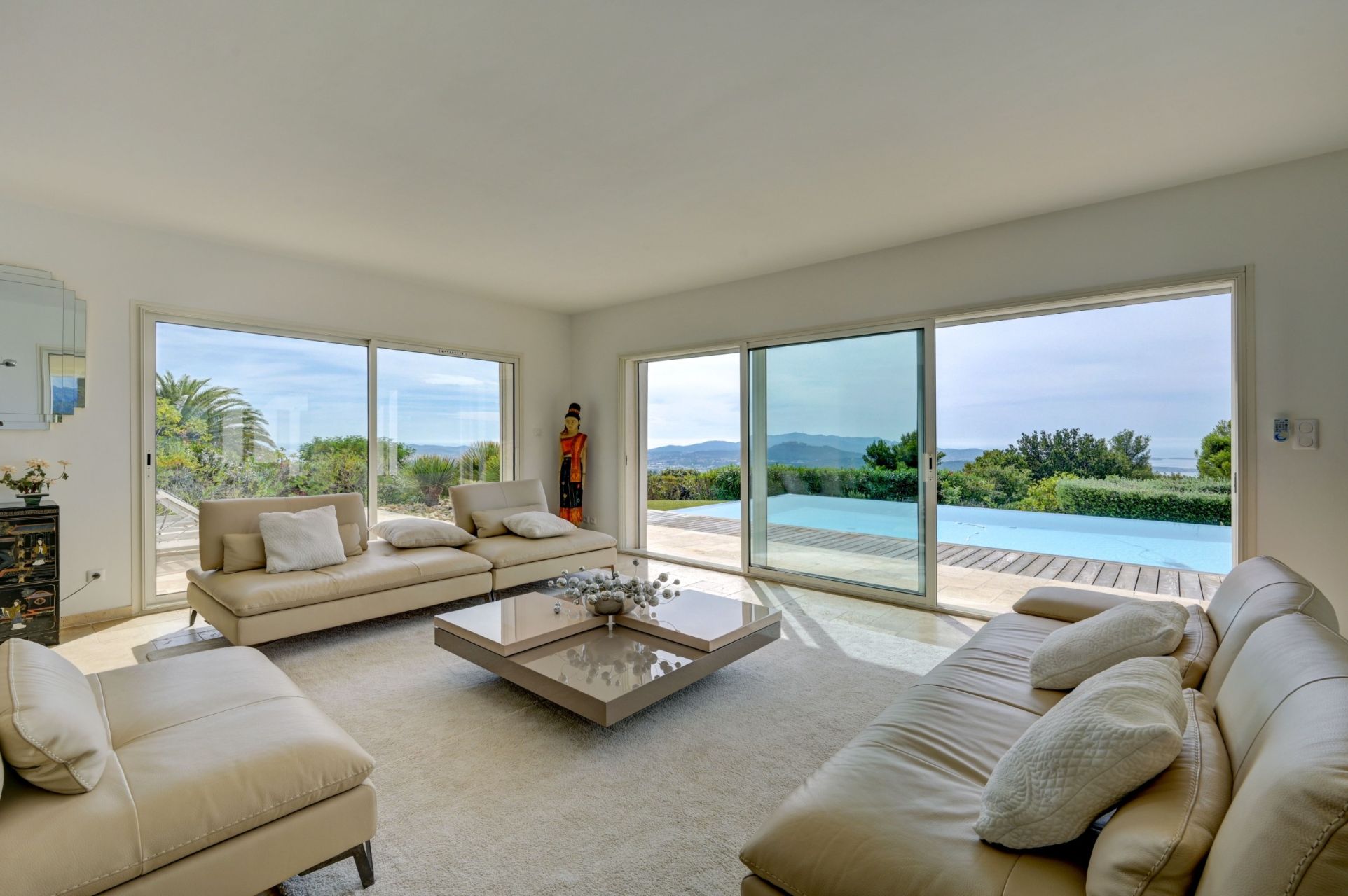 maison 8 Pièces en vente sur OLLIOULES (83190)
