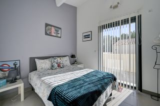 house 5 Rooms for sale on BANDOL (83150)