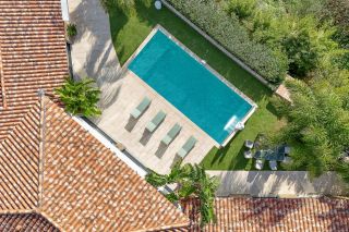 house 7 Rooms for sale on OLLIOULES (83190)