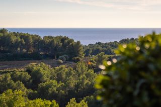 house 5 Rooms for sale on ST CYR SUR MER (83270)