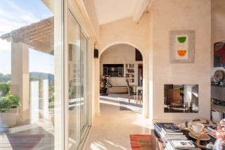 house 5 Rooms for sale on ST CYR SUR MER (83270)