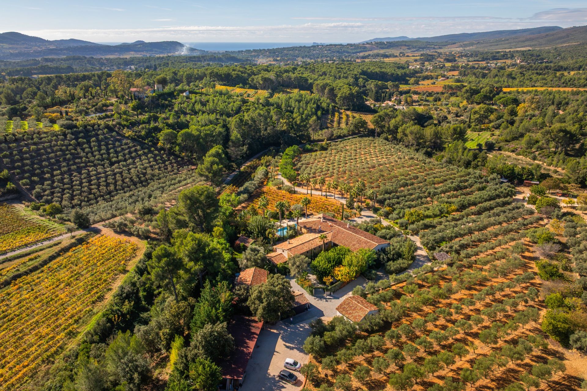 maison 20 Pièces en vente sur LE CASTELLET (83330)