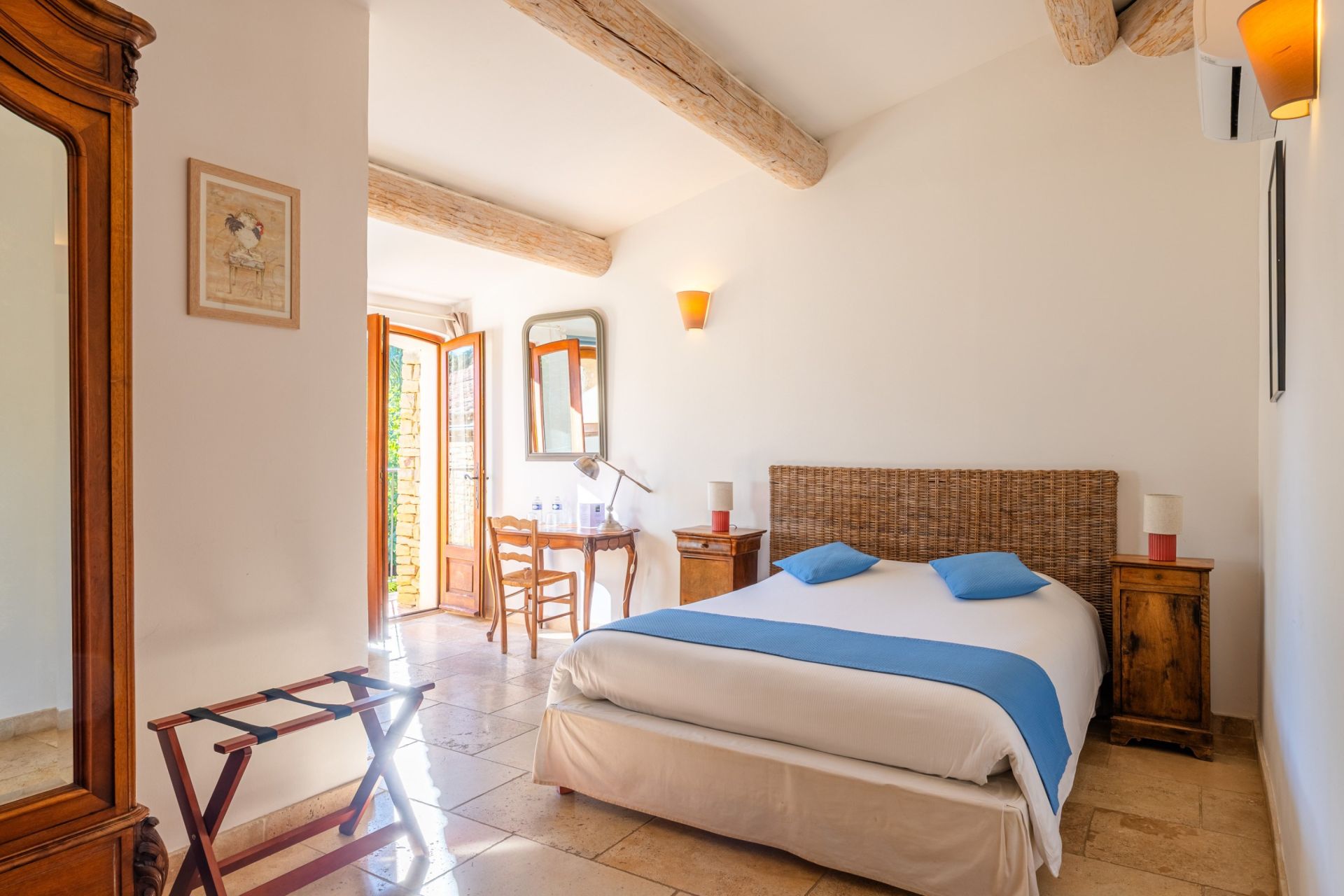 maison 20 Pièces en vente sur LE CASTELLET (83330)