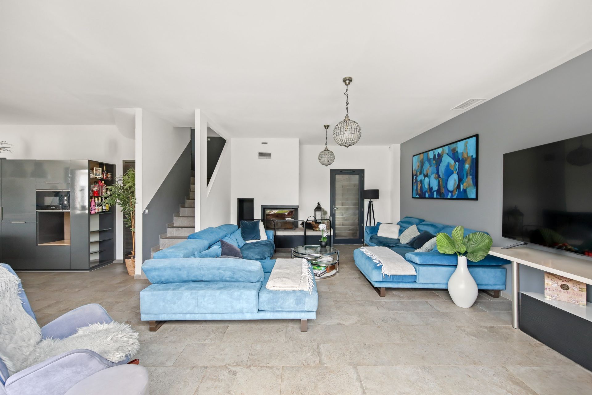 maison 8 Pièces en vente sur LE BEAUSSET (83330)