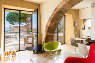 maison 7 Pièces en vente sur HYERES (83400)