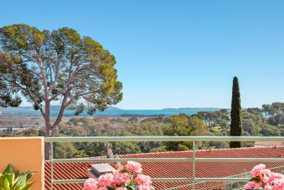 Vente Appartement Hyères 4&nbsp;Pièces 98&nbsp;m²