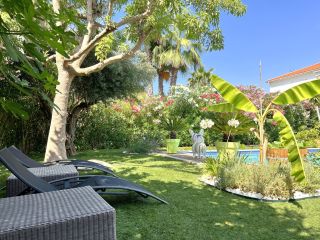 maison 8 Pièces en vente sur SANARY SUR MER (83110)