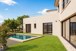 maison 5 Pièces en vente sur LE CASTELLET (83330)