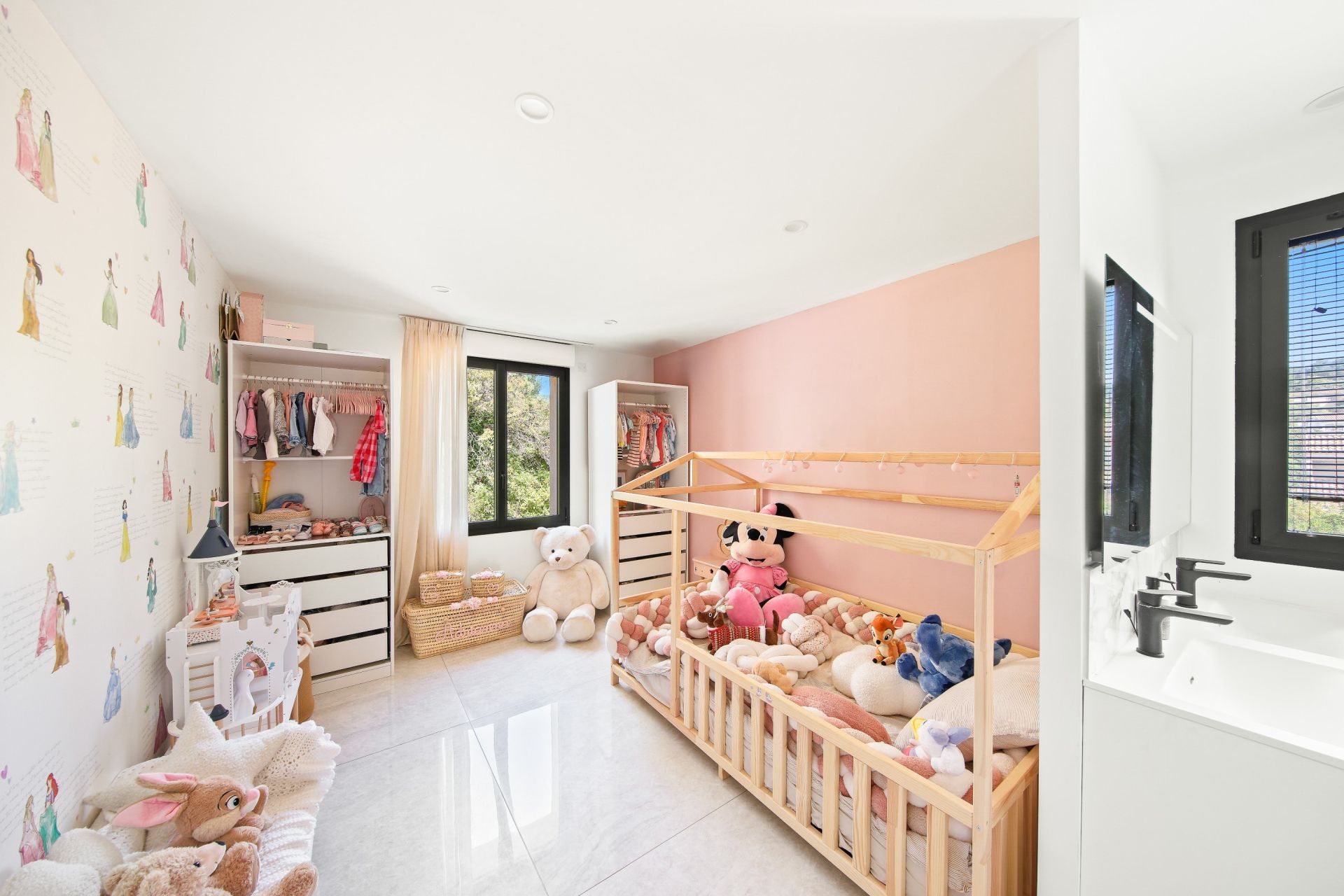 maison 7 Pièces en vente sur LA CADIERE D AZUR (83740)