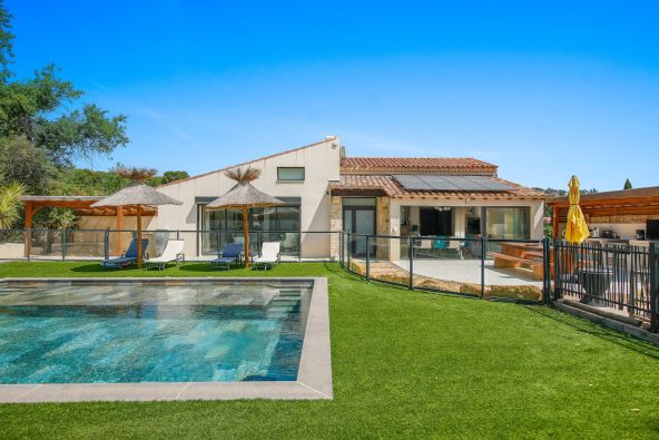 Vente Maison La Cadière-d'Azur 7&nbsp;Pièces 268&nbsp;m²